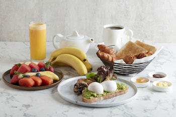 holiday inn singapore orchard city centre by ihg