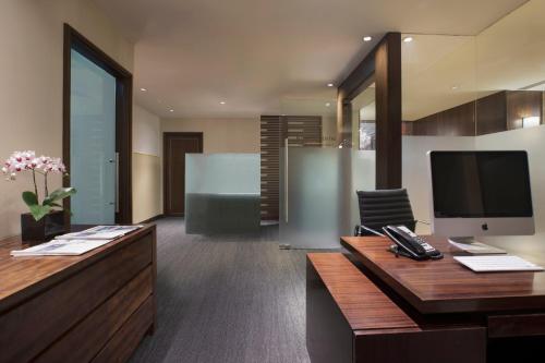 holiday inn singapore orchard city centre by ihg