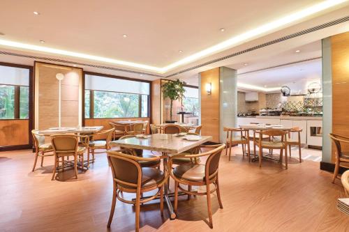 holiday inn singapore orchard city centre by ihg
