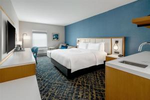 the riverside plaza hotel