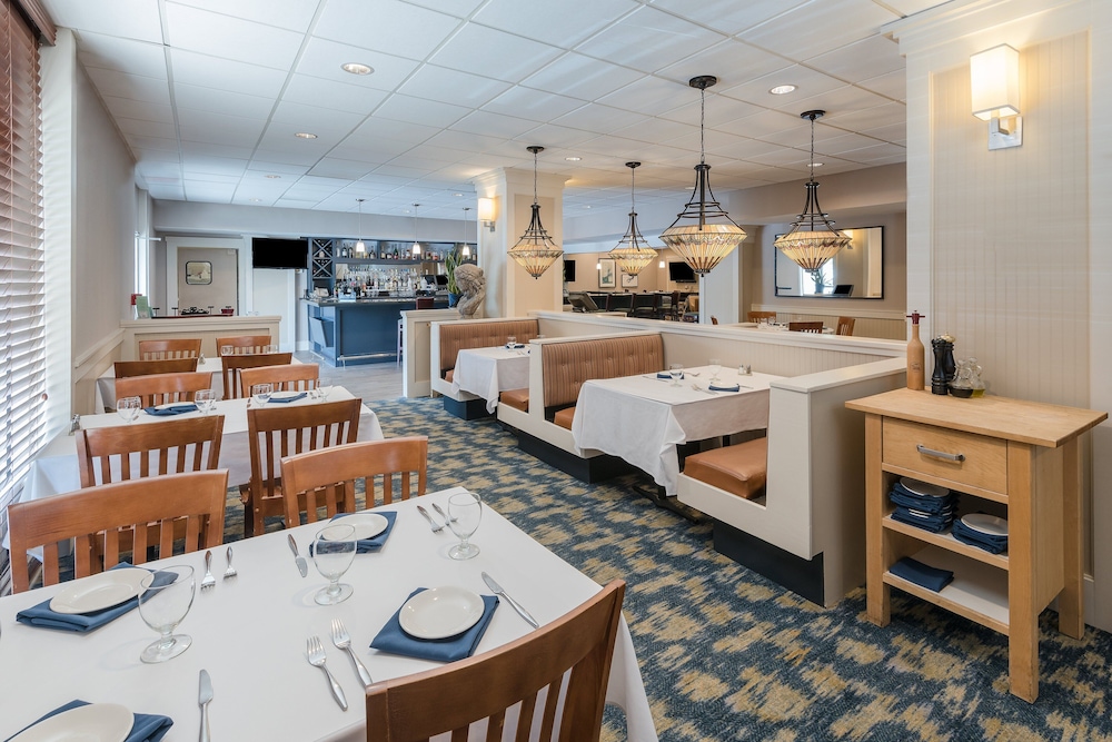 holiday inn south kingstown newport area by ihg