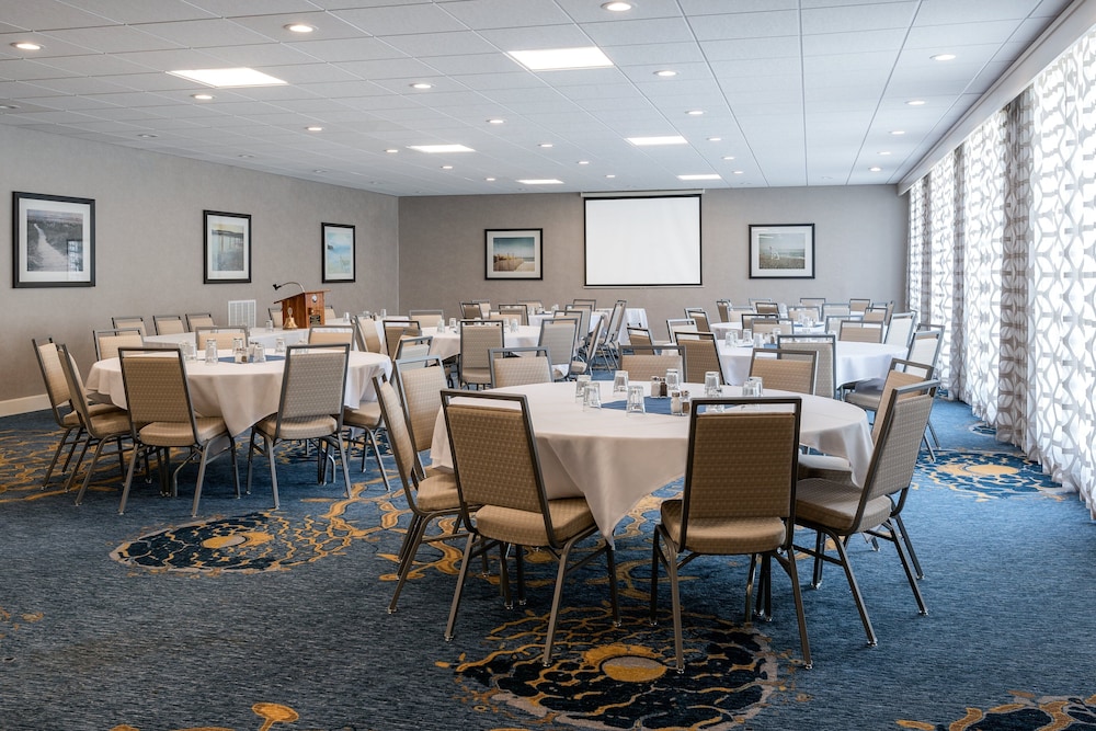holiday inn south kingstown newport area by ihg