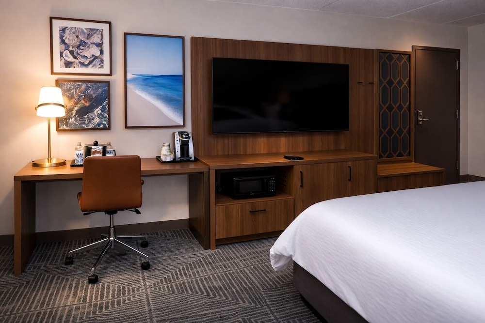 holiday inn south kingstown newport area by ihg