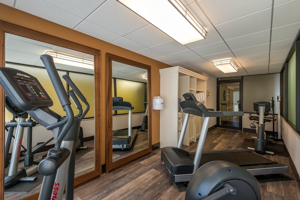 holiday inn south kingstown newport area by ihg
