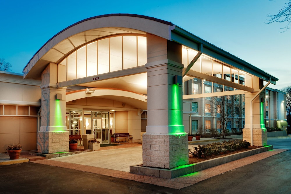 holiday inn south kingstown newport area by ihg
