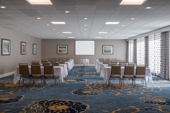 holiday inn south kingstown newport area by ihg