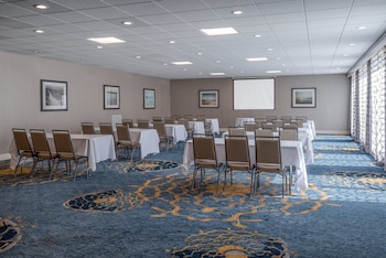 holiday inn south kingstown newport area by ihg