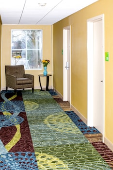 holiday inn south kingstown newport area by ihg