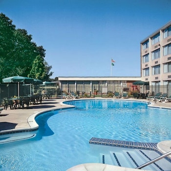 Holiday Inn South Kingstown (Newport Area) By Ihg,North Kingstown>>Newport,3 star
