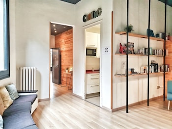 the central house barcelona gracia hostel