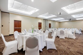 Holiday Inn Southaven Central - Memphis By Ihg,Southaven>>Robinsonville - Tunica,4 star