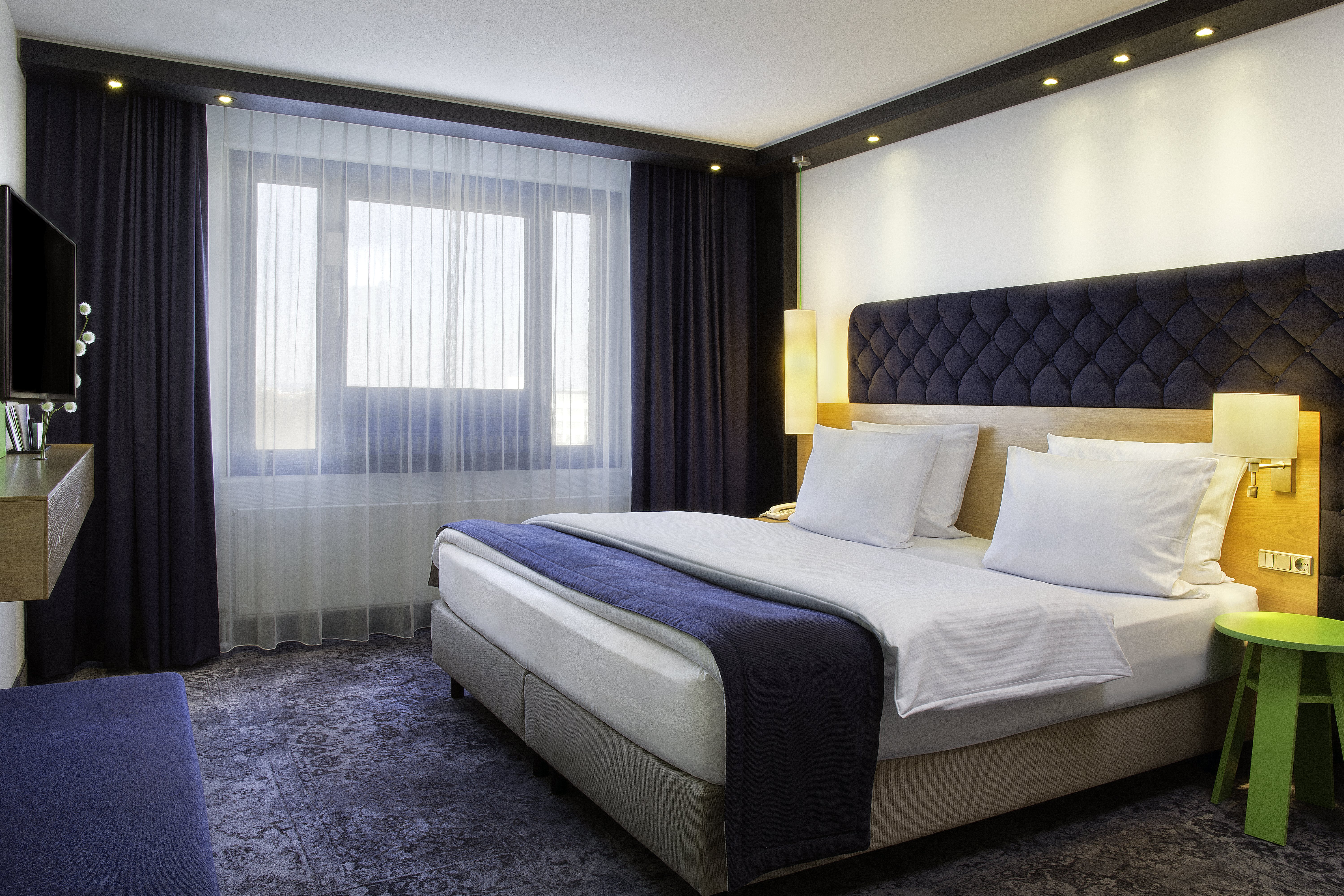 holiday inn stuttgart by ihg