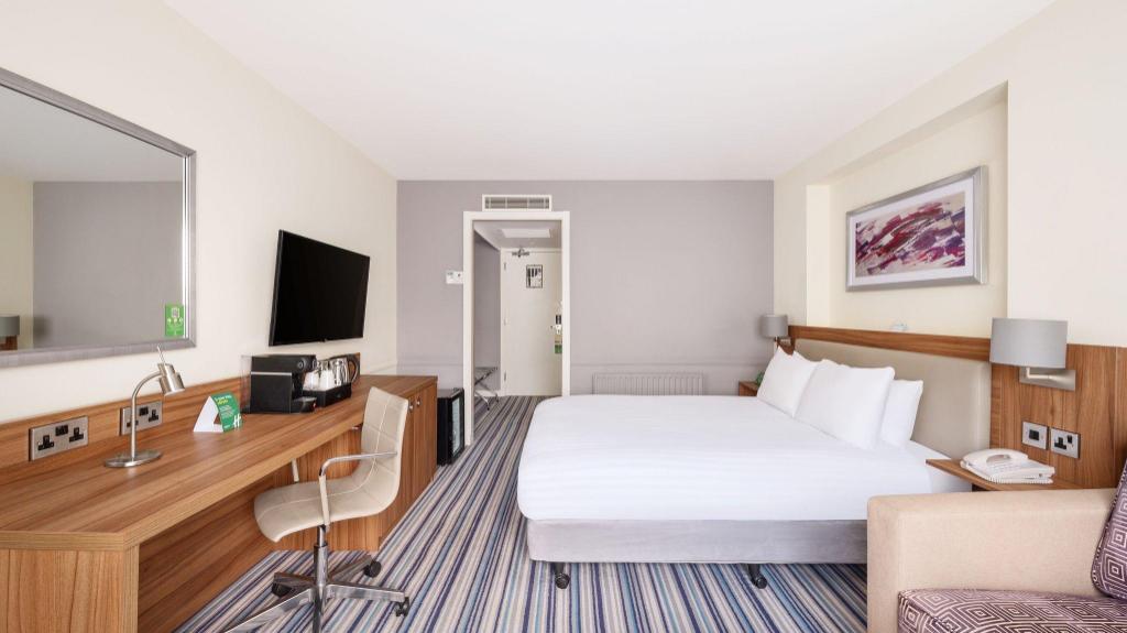 holiday inn swindon by ihg