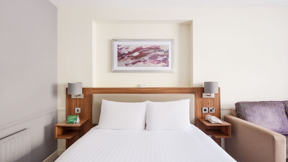 holiday inn swindon by ihg