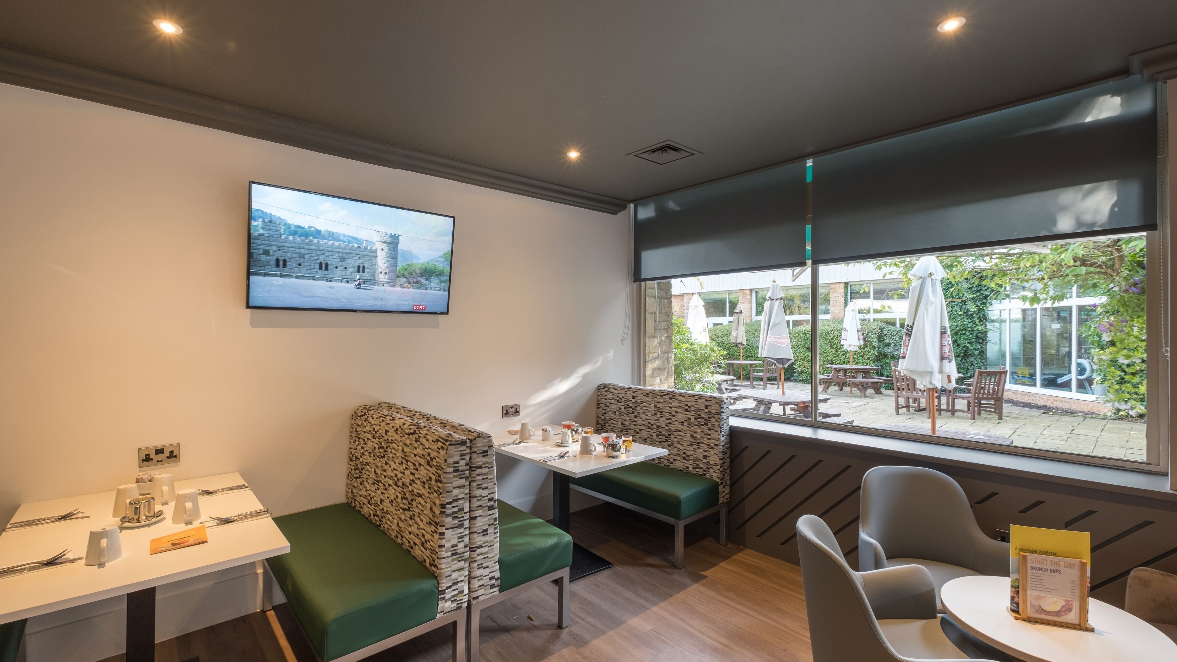 holiday inn swindon by ihg