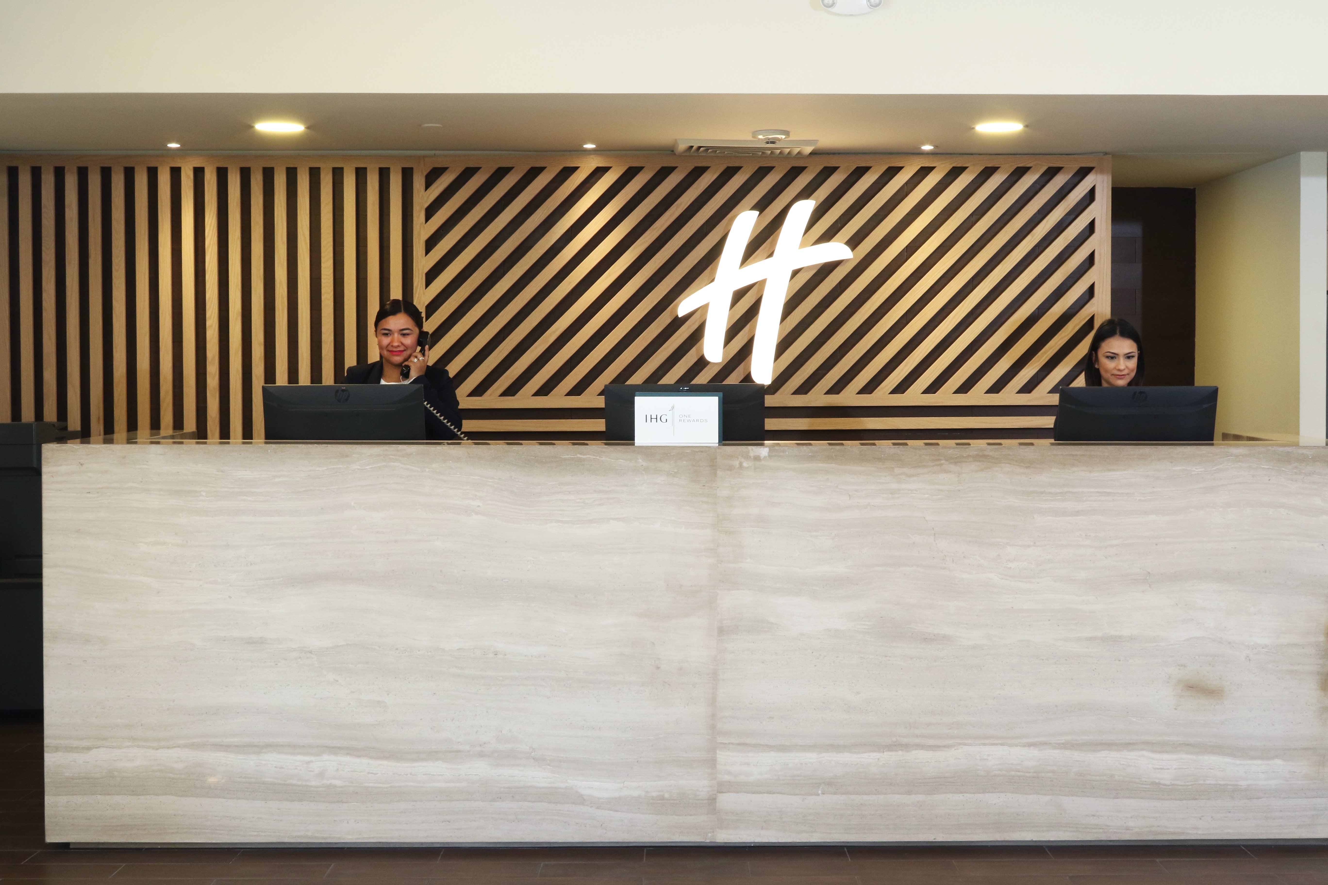 holiday inn tijuana zona rio by ihg