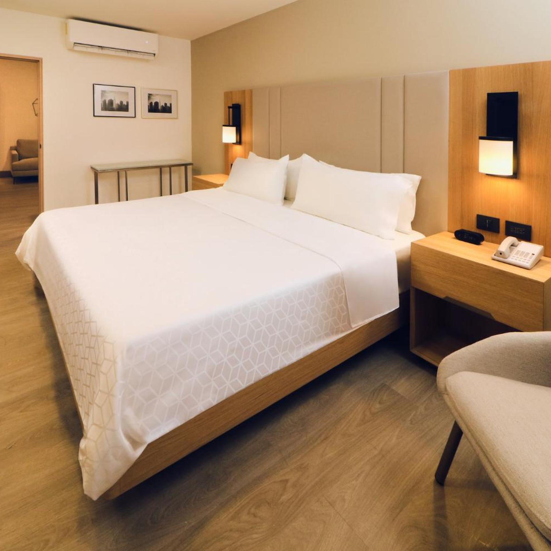 holiday inn tijuana zona rio by ihg