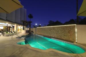 holiday inn tijuana zona rio by ihg