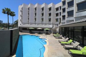 holiday inn tijuana zona rio by ihg
