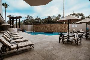 holiday inn tijuana zona rio by ihg