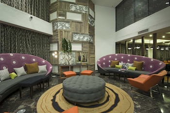 hive hotel and convention place