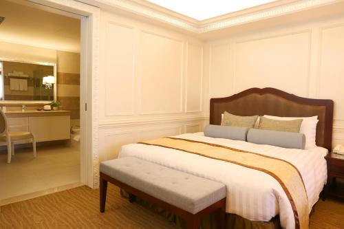 fushin hotel tainan