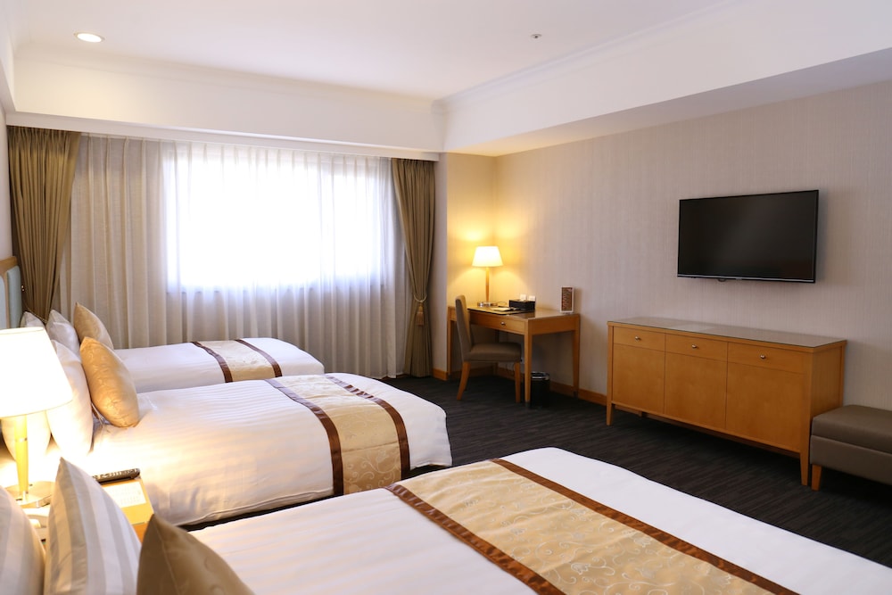 fushin hotel tainan