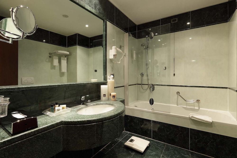 holiday inn turin corso francia by ihg