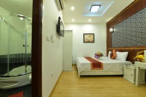 Golden Time Hostel 3,106 Ma May Street,3 star