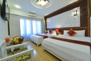 Golden Time Hostel 3,106 Ma May Street,3 star