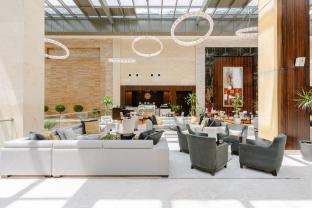 crowne plaza riyadh rdc hotel and convention by ihg