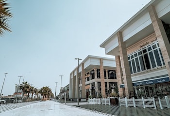 crowne plaza riyadh rdc hotel and convention by ihg