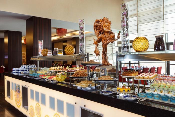 crowne plaza riyadh rdc hotel and convention by ihg