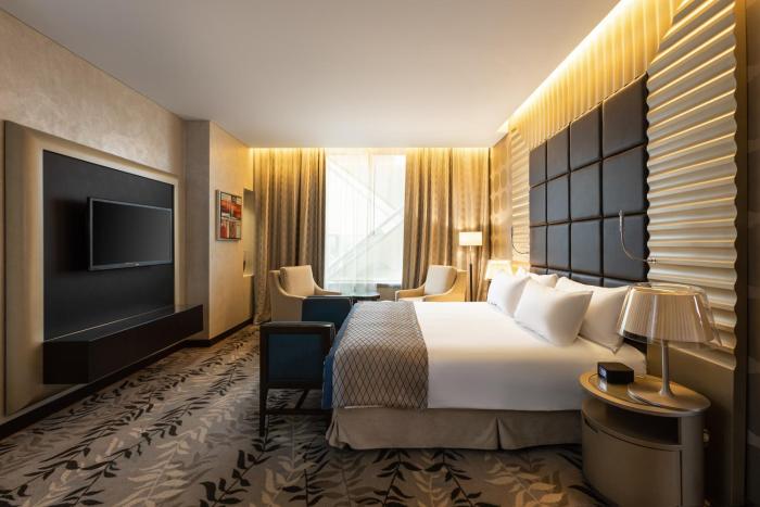 crowne plaza riyadh rdc hotel and convention by ihg