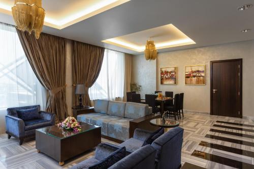 crowne plaza riyadh rdc hotel and convention by ihg