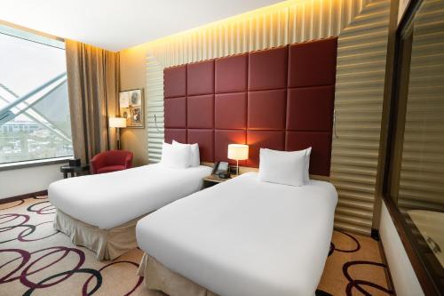 crowne plaza riyadh rdc hotel and convention by ihg