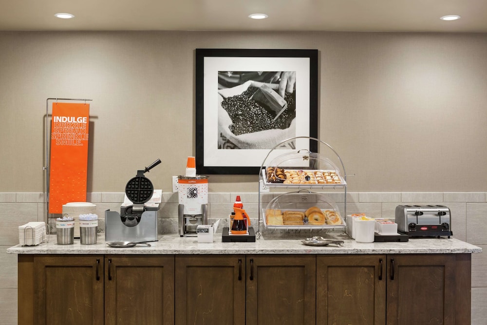 hampton inn and suites minooka