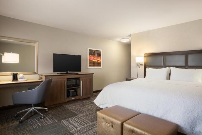 hampton inn and suites minooka