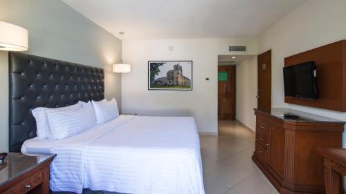 holiday inn tuxtla gutierrez by ihg