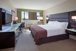 holiday inn vancouver centre by ihg