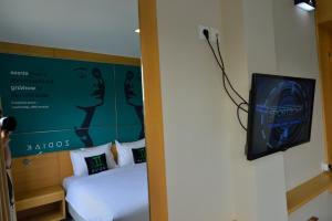 zodiak mt haryono by kagum hotels