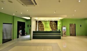 zodiak mt haryono by kagum hotels