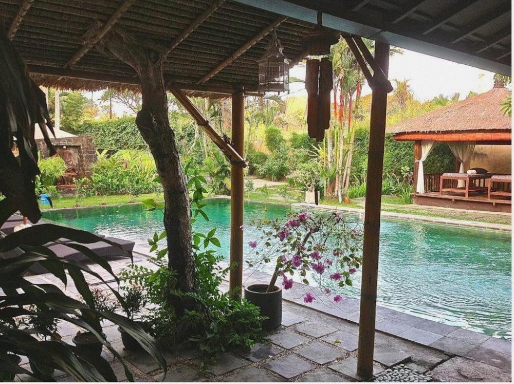 aqua bali villa
