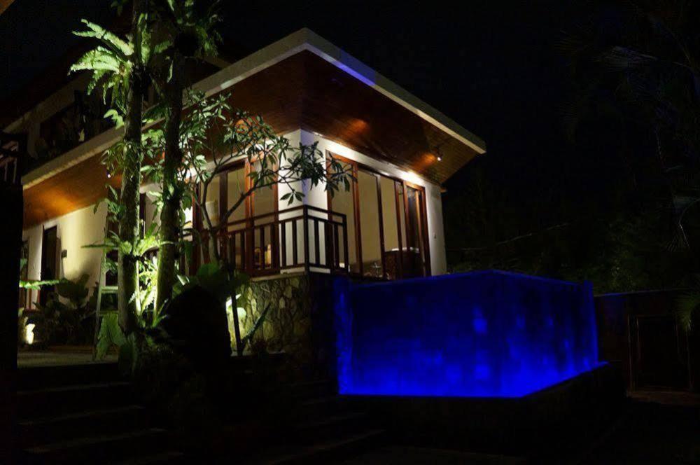 aqua bali villa