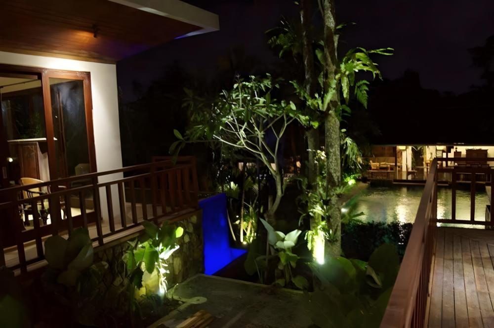 aqua bali villa