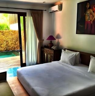 aqua bali villa