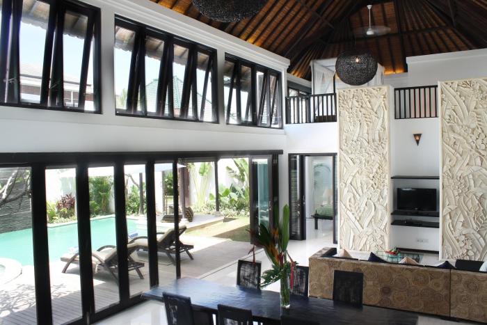 artemis villa and hotel