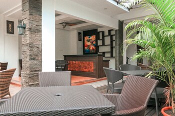 dsri saren legian kuta
