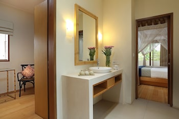 villa bali asri batubelig