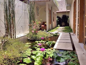 villa bali asri batubelig